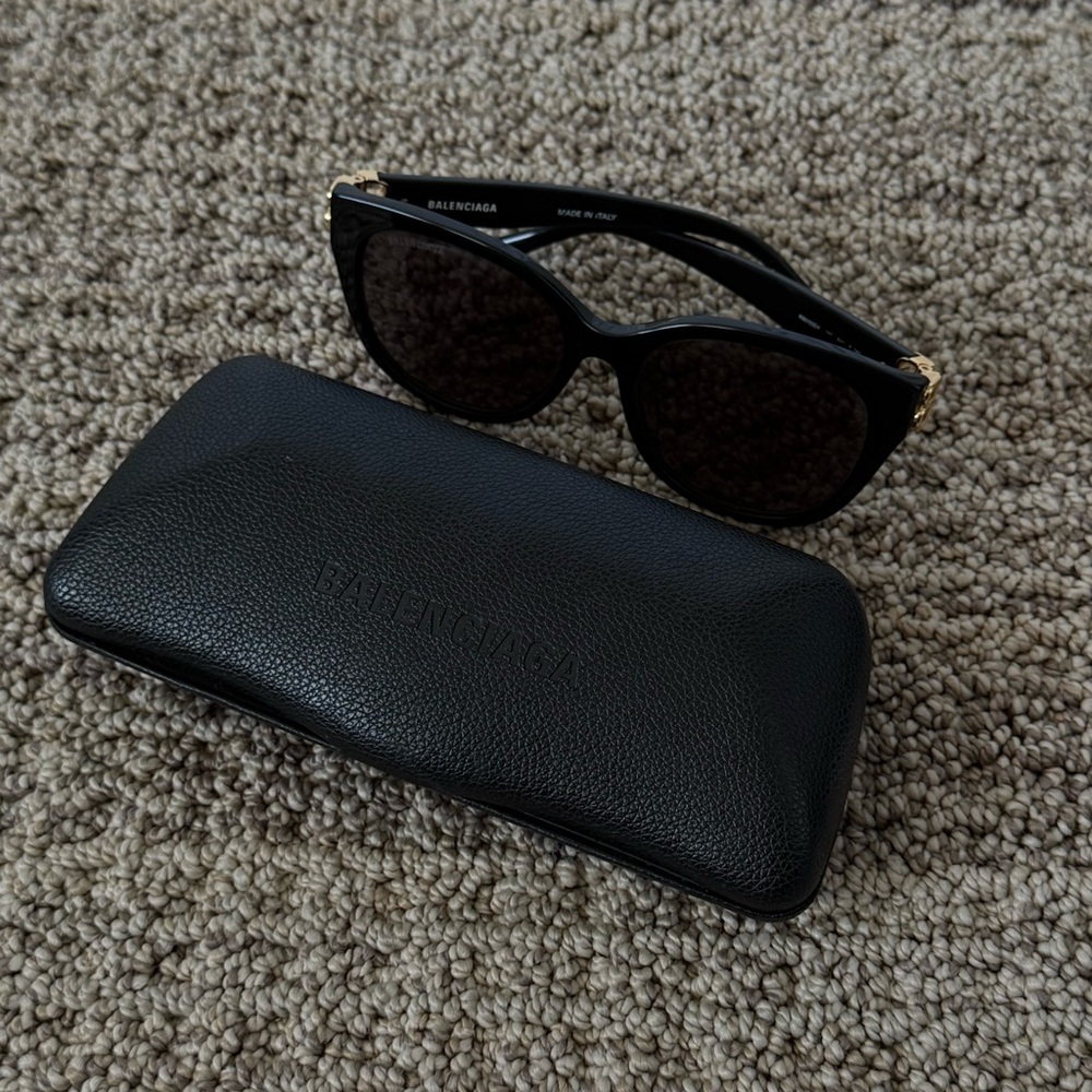Balenciaga Black and Gold Oversized Sunglasses - Picture 8 of 8